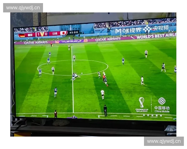 实时足球赛事直播全程跟踪精彩瞬间分析与赛况更新